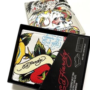 Ed Hardy Bifold Wallet Floral Skull Heart Tattoo w Valet Tray NWT White